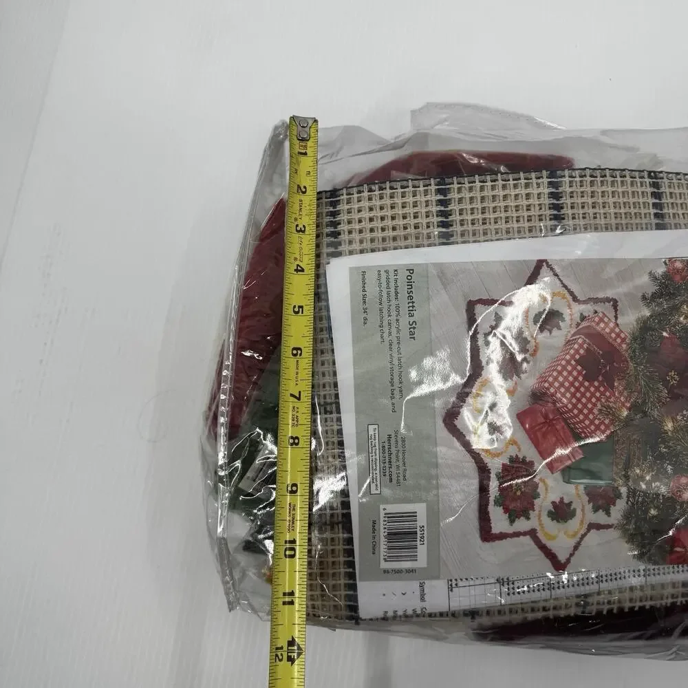 Latch Hook Kit Vintage Christmas Tree Skirt Herrschners Poinsettia Star Pattern